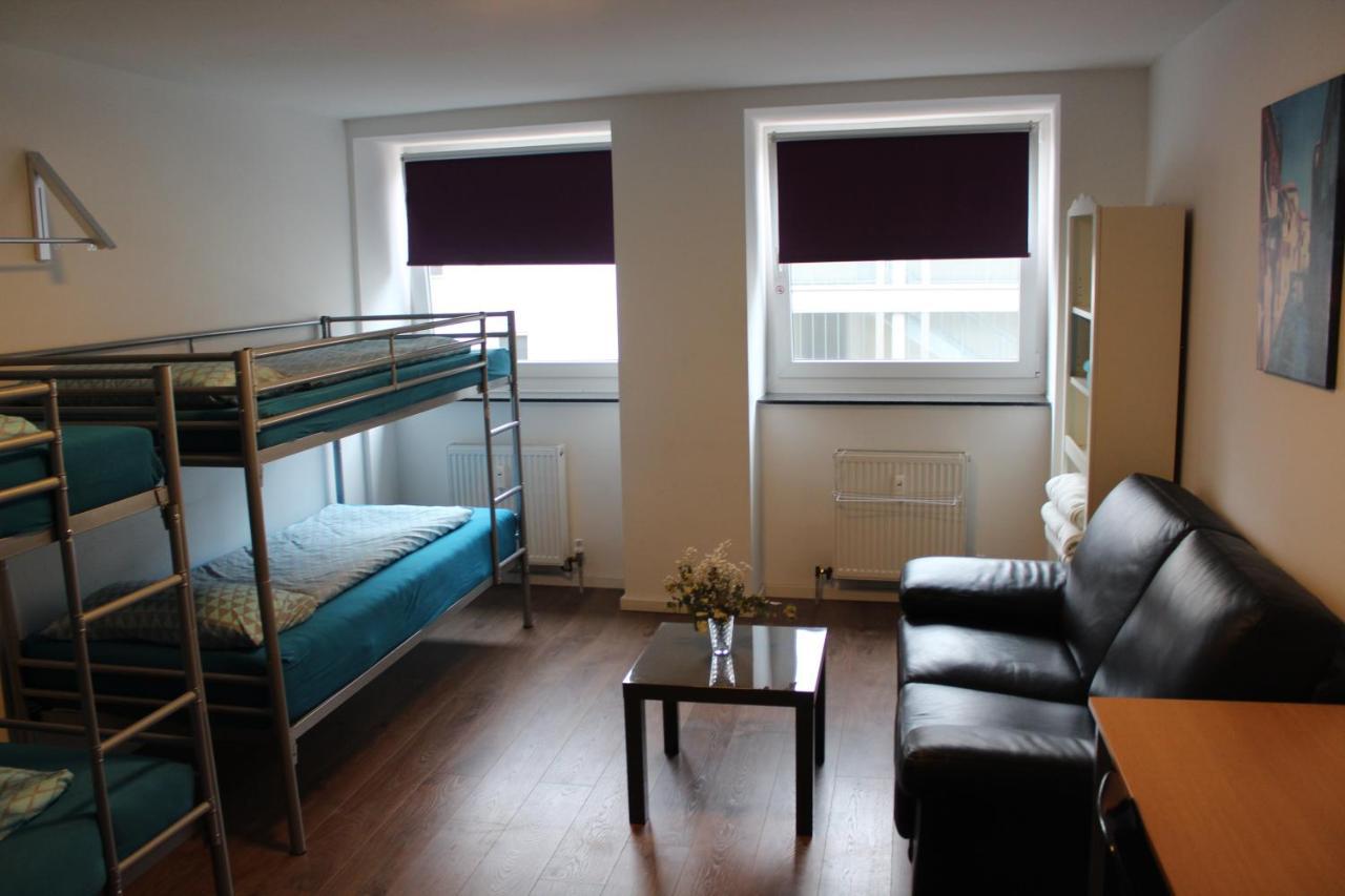 Full Flat 3 Bedrooms Saarbrucken Center -11 People מראה חיצוני תמונה