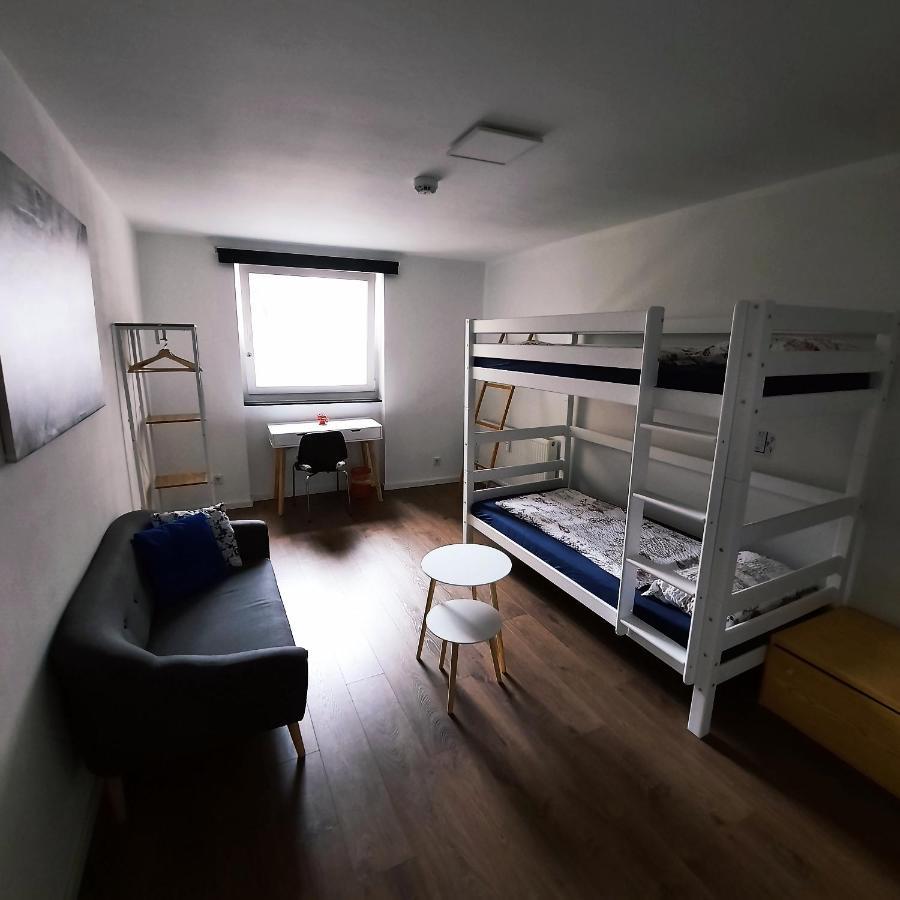 Full Flat 3 Bedrooms Saarbrucken Center -11 People מראה חיצוני תמונה